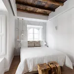 Sonder — Trevi Suites